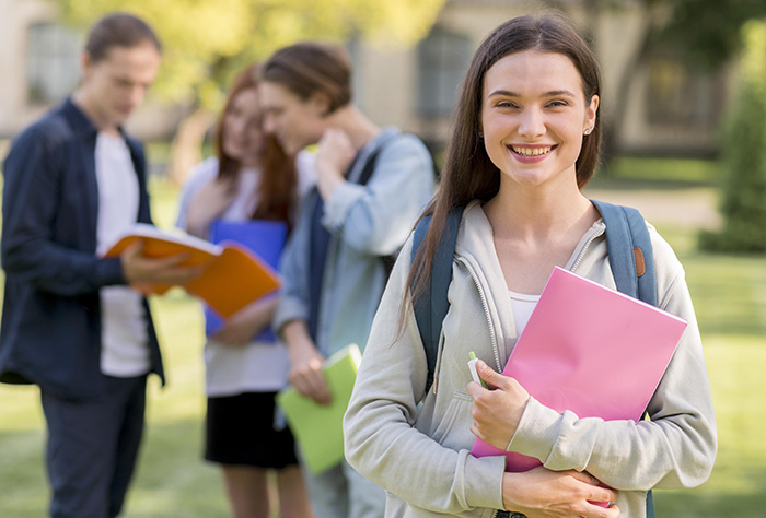 Pick-Student-3